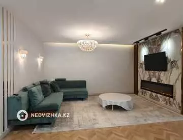 5-комнатная квартира, этаж 3 из 7, 121 м²