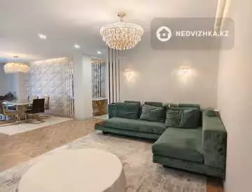 5-комнатная квартира, этаж 3 из 7, 121 м²