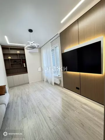 3-комнатная квартира, этаж 6 из 9, 82 м²