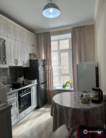 3-комнатная квартира, этаж 5 из 10, 69 м²
