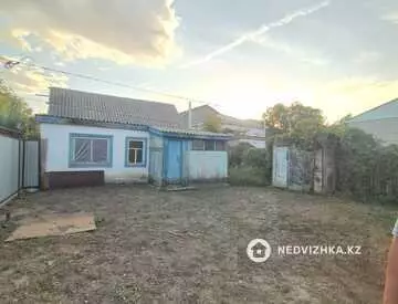 4-комнатный дом, 3 соток, 80 м²