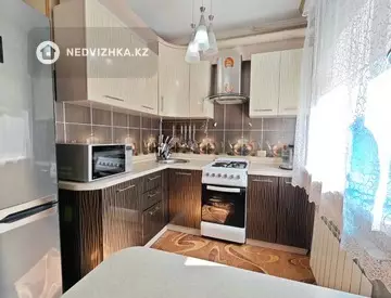 3-комнатная квартира, этаж 3 из 5, 62 м²