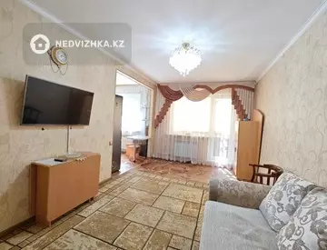 3-комнатная квартира, этаж 3 из 5, 62 м²