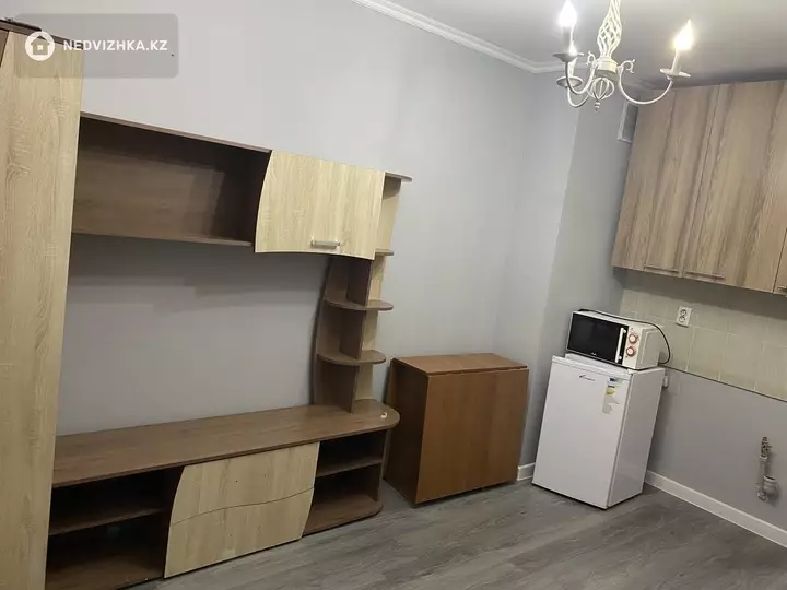 17 м², 1-комнатная квартира, этаж 6 из 9, 17 м², изображение - 1