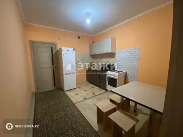 1-комнатная квартира, этаж 3 из 12, 43 м²