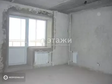 2-комнатная квартира, этаж 8 из 13, 74 м²