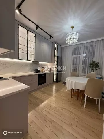3-комнатная квартира, этаж 5 из 16, 101 м²