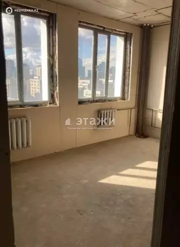 2-комнатная квартира, этаж 8 из 10, 64 м²