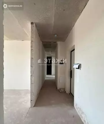 3-комнатная квартира, этаж 4 из 12, 91 м²
