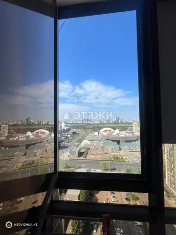 2-комнатная квартира, этаж 24 из 24, 61 м²