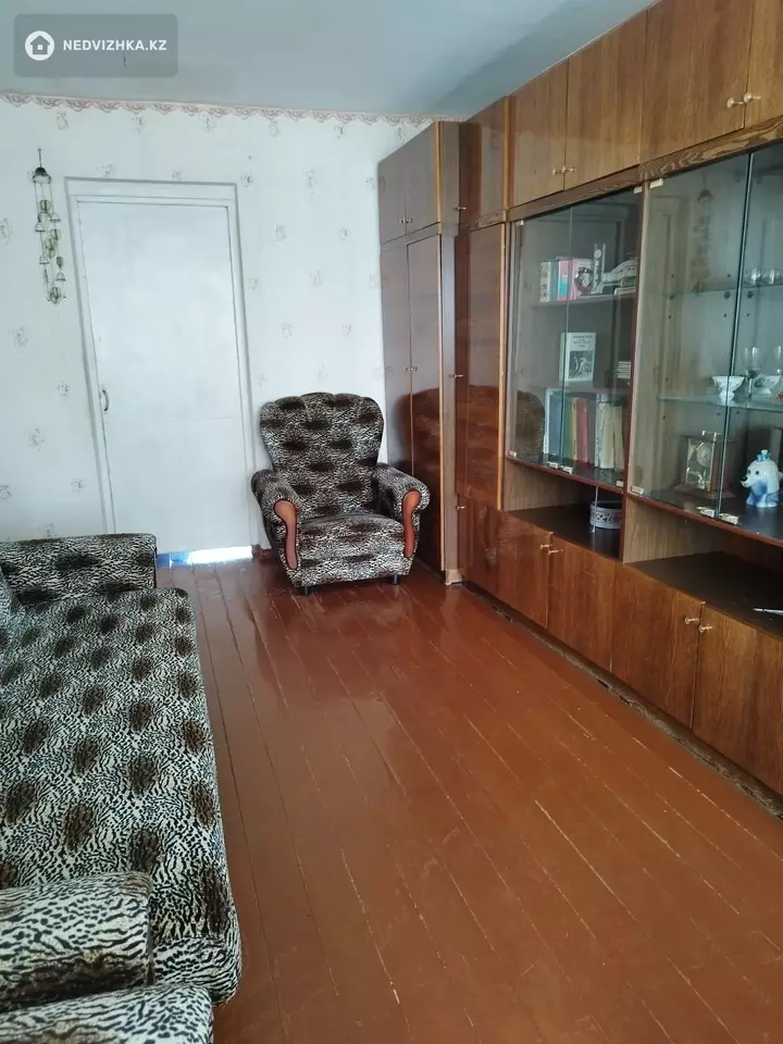 57.7 м², 3-комнатная квартира, этаж 3 из 5, 58 м², изображение - 1