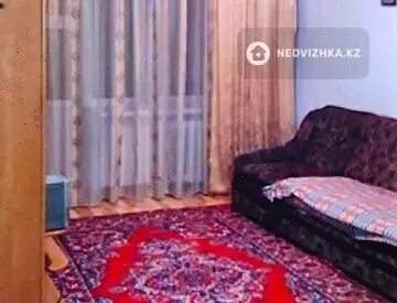 2-комнатная квартира, этаж 1 из 5, 38 м², на длительный срок