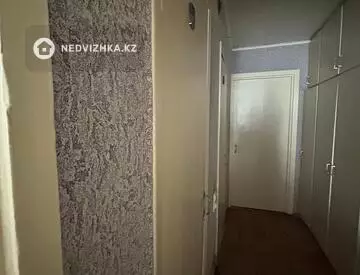 3-комнатная квартира, этаж 5 из 5, 61 м²