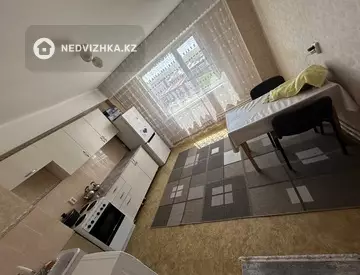 1-комнатная квартира, этаж 8 из 9, 44 м²