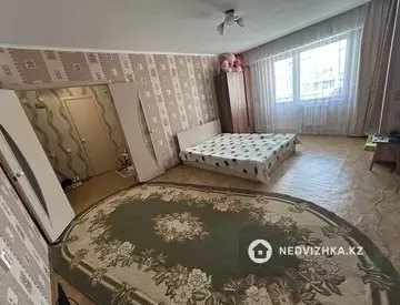 1-комнатная квартира, этаж 8 из 9, 44 м²