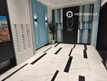 2-комнатная квартира, этаж 12 из 12, 65 м², на длительный срок