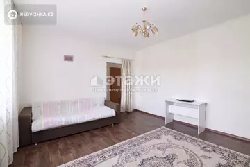 3-комнатная квартира, этаж 1 из 5, 75 м²