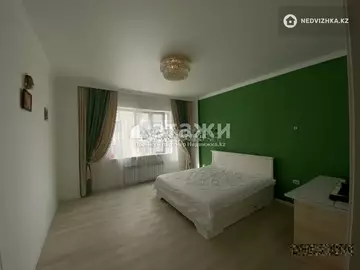 3-комнатная квартира, этаж 2 из 15, 94 м²
