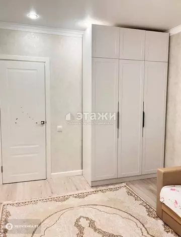 2-комнатная квартира, этаж 9 из 9, 46 м²