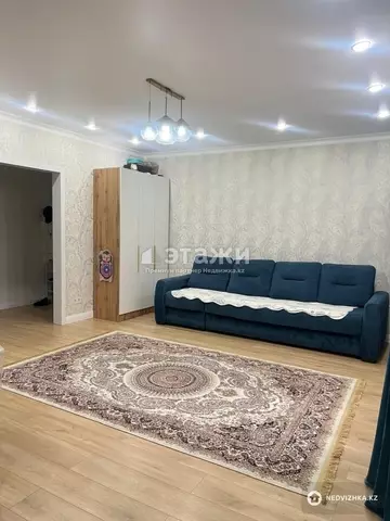 2-комнатная квартира, этаж 3 из 12, 58 м²