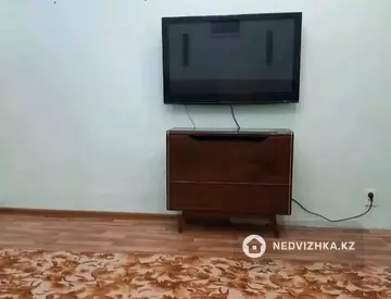2-комнатная квартира, этаж 1 из 2, 50 м²