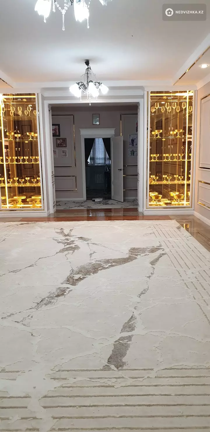 260 м², 7-комнатный дом, 1000 соток, 260 м², изображение - 1