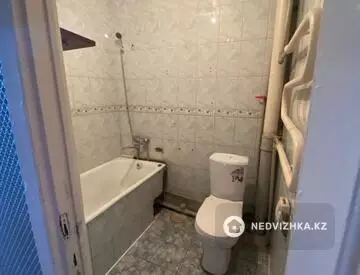 2-комнатная квартира, этаж 4 из 5, 45 м²