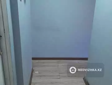 1-комнатная квартира, этаж 4 из 5, 32 м²