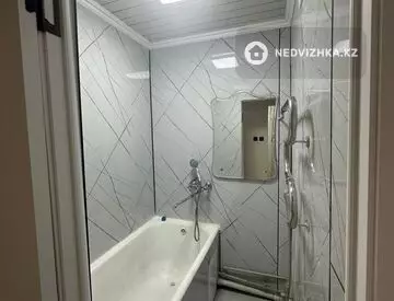 2-комнатная квартира, этаж 5 из 5, 48 м²