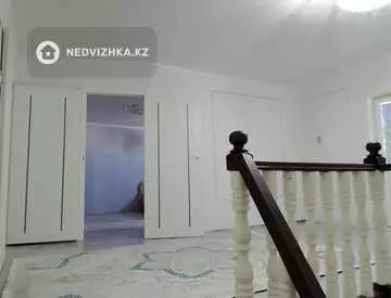 200 м², 7-комнатный дом, 6 соток, 200 м², изображение - 8