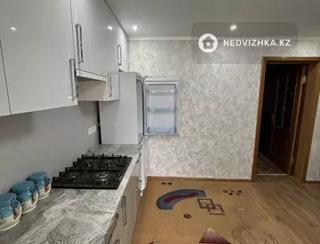 2-комнатная часть дома, 6.4 соток, 64 м², на длительный срок