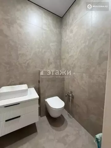 1-комнатная квартира, этаж 10 из 12, 35 м²