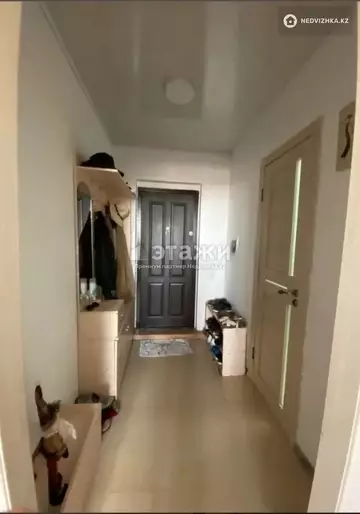 2-комнатная квартира, этаж 4 из 13, 42 м²