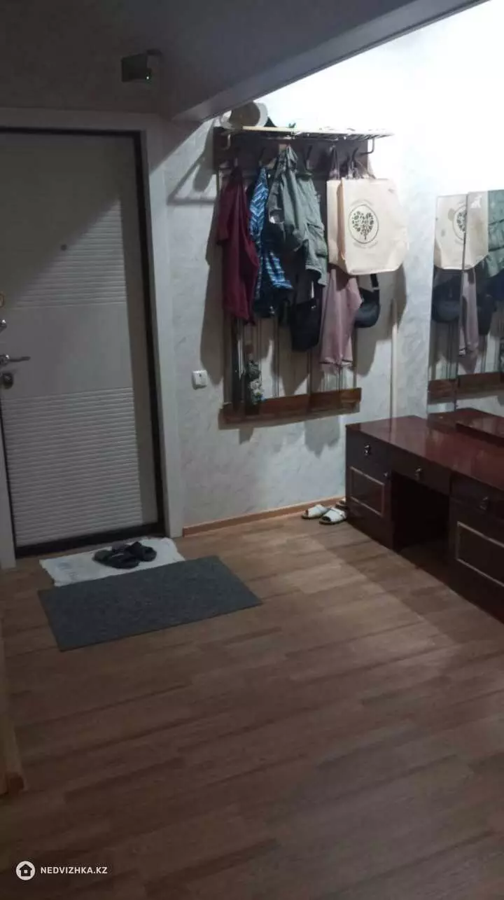 67 м², 3-комнатная квартира, этаж 4 из 5, 67 м², изображение - 1