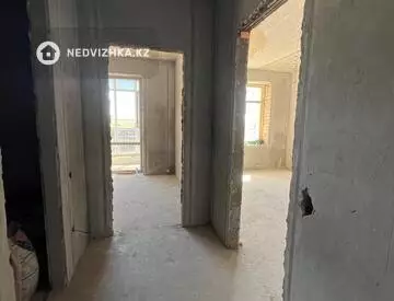 1-комнатная квартира, этаж 2 из 5, 37 м²
