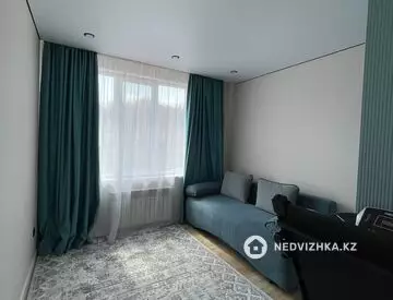 3-комнатная квартира, этаж 1 из 9, 72 м²