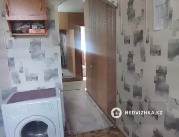 2-комнатная квартира, этаж 3 из 5, 48 м²