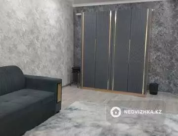 1-комнатная квартира, этаж 2 из 5, 30 м²