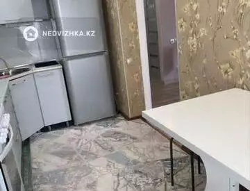 1-комнатная квартира, этаж 12 из 14, 50 м², посуточно