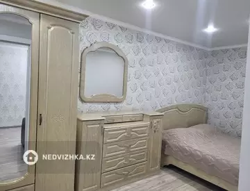 2-комнатная квартира, этаж 1 из 4, 44 м², посуточно