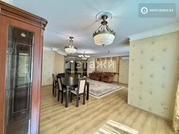 3-комнатная квартира, этаж 2 из 9, 145 м²