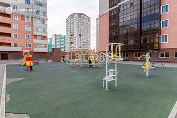 3-комнатная квартира, этаж 6 из 19, 85 м²