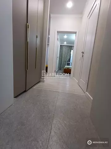 2-комнатная квартира, этаж 7 из 12, 42 м²