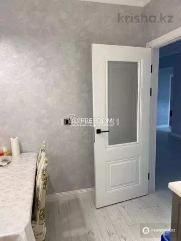 3-комнатная квартира, этаж 3 из 9, 93 м²