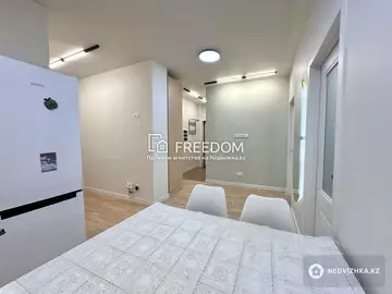 3-комнатная квартира, этаж 12 из 12, 71 м²