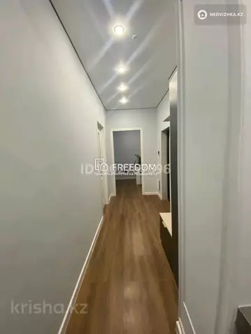 2-комнатная квартира, этаж 3 из 9, 55 м²