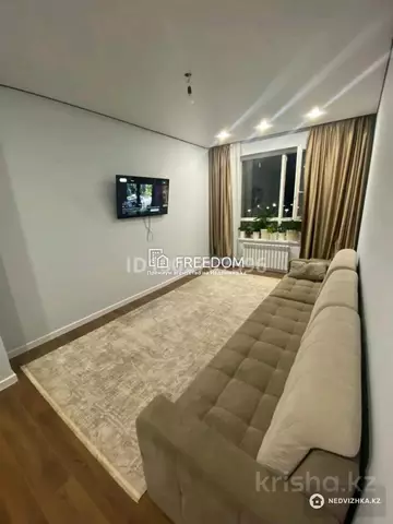 2-комнатная квартира, этаж 3 из 9, 55 м²