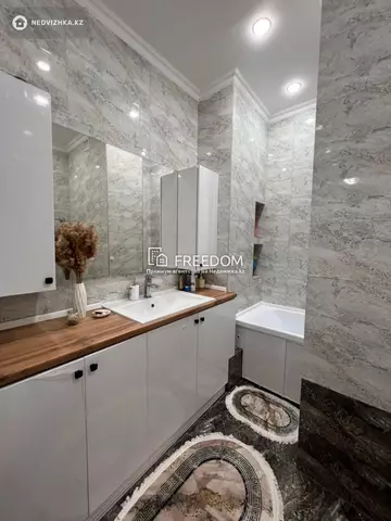 3-комнатная квартира, этаж 9 из 10, 86 м²