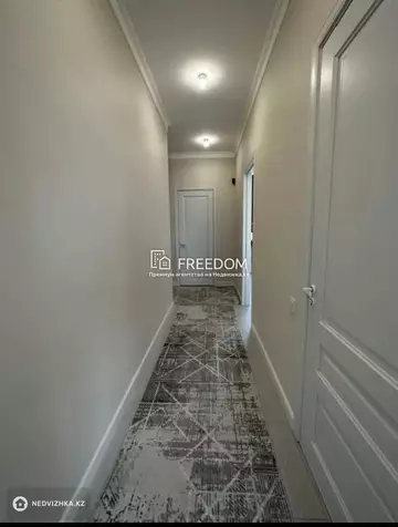 3-комнатная квартира, этаж 11 из 12, 107 м²
