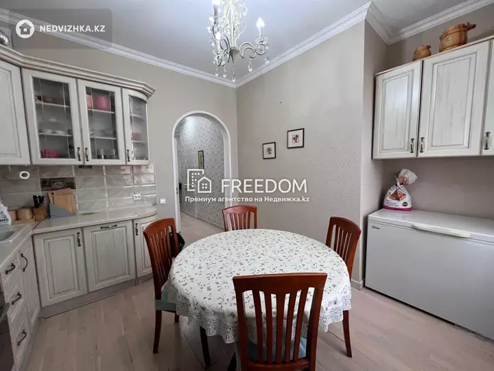 94 м², 3-комнатная квартира, этаж 4 из 9, 94 м², изображение - 1